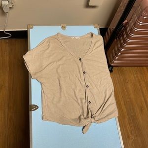 Tan XL Blouse w/ Brown and Black Buttons